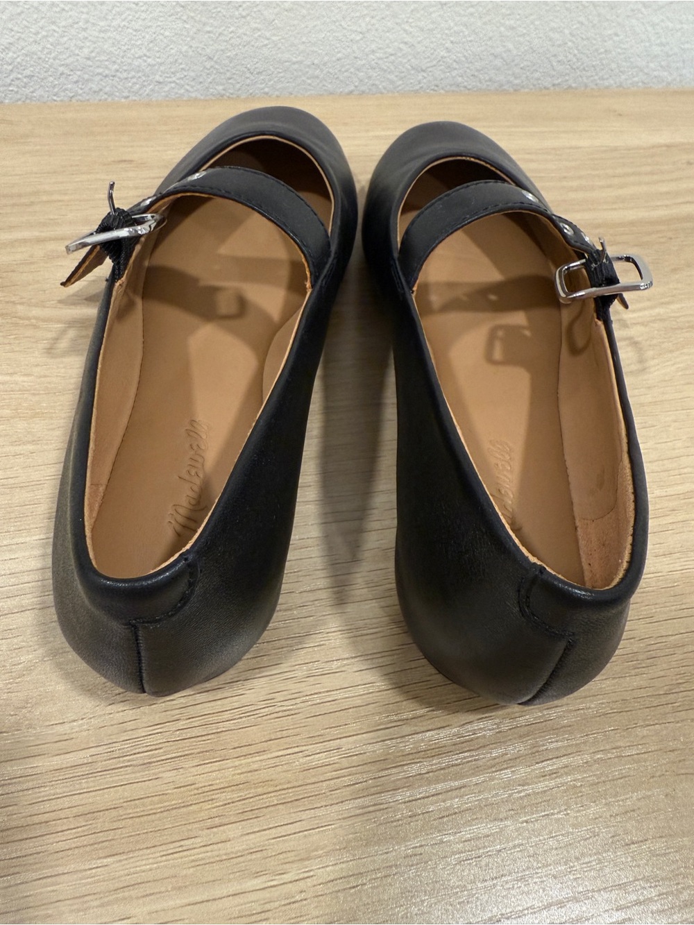 Madewell The Remy Mary Jane Flat with adjustable buckle straps in black leather - Picture 9 of 12